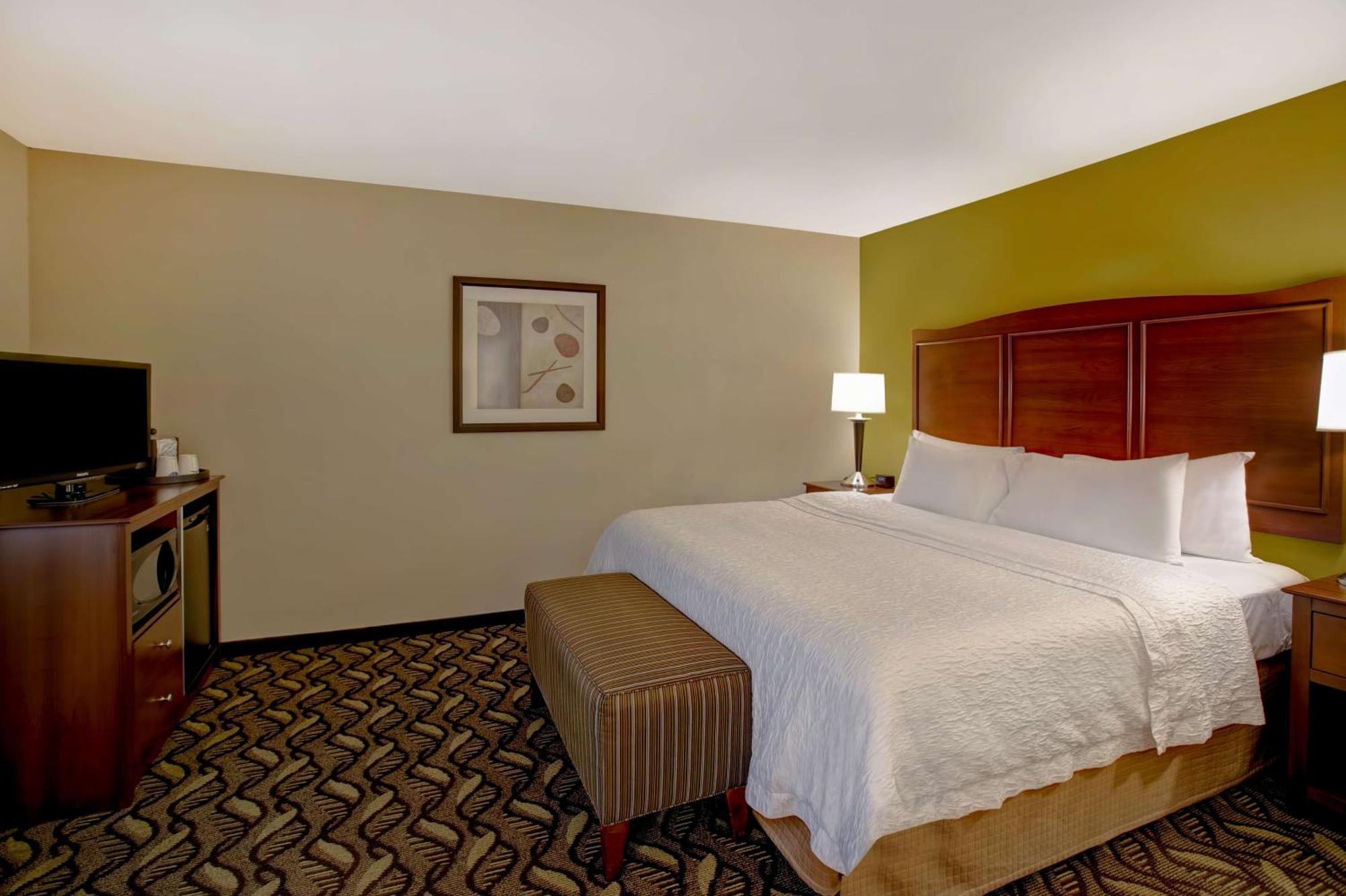Hampton Inn Dekalb - Near The University Exterior foto